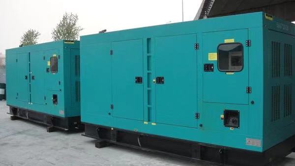 深圳康明斯400kw大型柴油二手发电机组 深圳康明斯400kw大型柴油二手发电机组